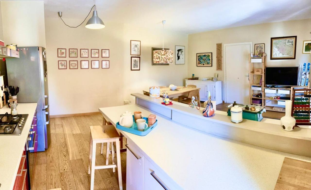 A Casa Di Rocco With Air Condition, Wifi And Private Parking Lucca Bagian luar foto